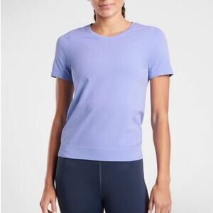 Athleta In Motion Tee in Solid Victorian Periwinkle